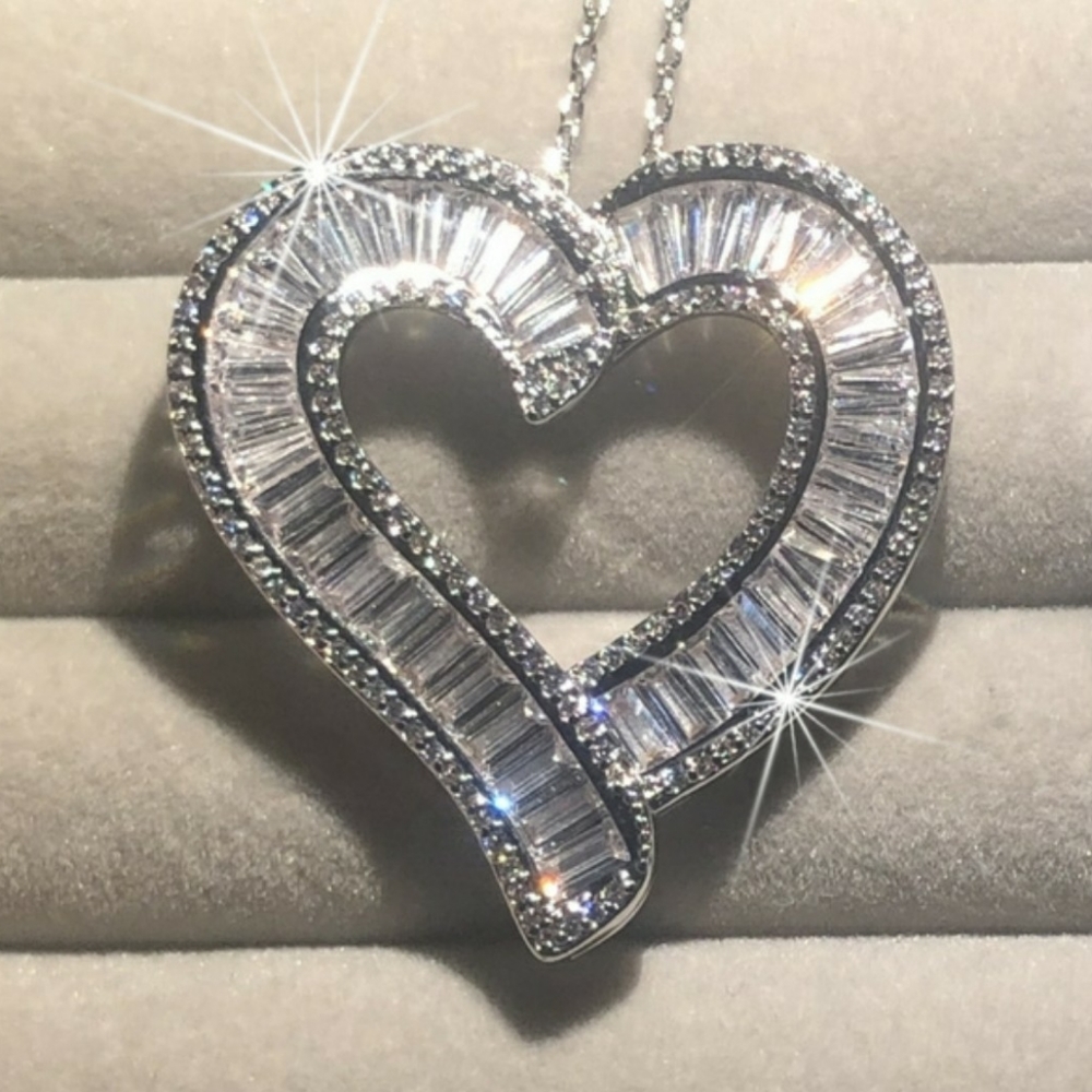 💎Luxury White Topaz Sterling Silver Heart Necklace